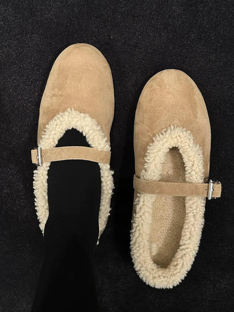 Sheepskin version~ Retro fur integrated shallow mouth word with Mary Jane single shoes women's winter plush flat-soled fluffy shoes