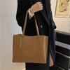 Klassische Schwarze Kunstleder-Tragetasche, Handtasche mit Großem Fassungsvermögen, Umhängetaschen mit Langen Riemen, Vielseitig für Arbeit & Täglichen Gebrauch