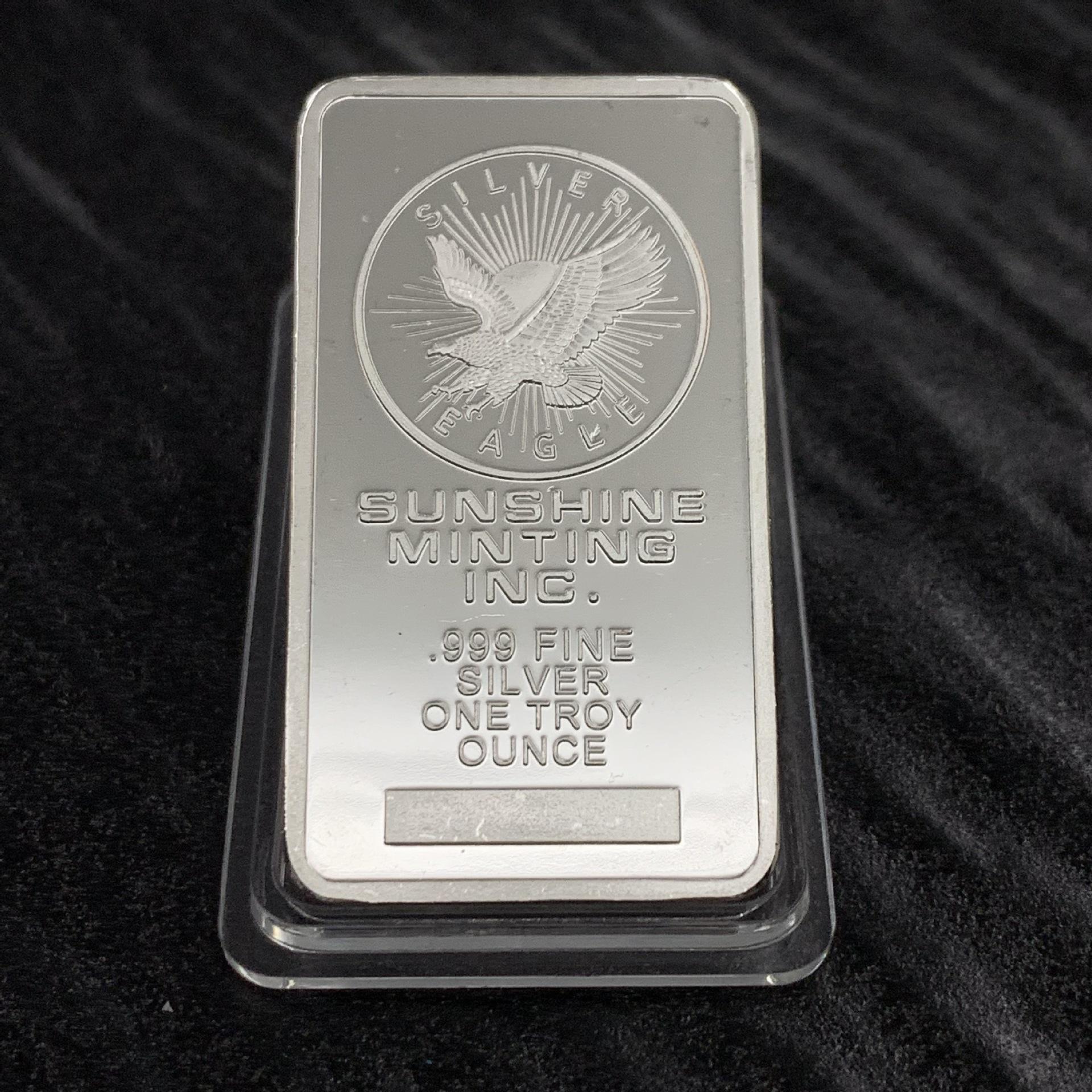 

Silver Plated Cross Eagle Commemorative 1 oz Coin Block