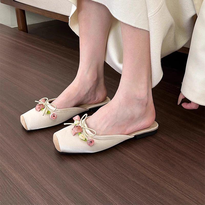 Shoes for Women Flat Sandals Square Head Woman Mules Slippers Flowers Summer Sale Footwear Chic and Elegant Korea Style Slides