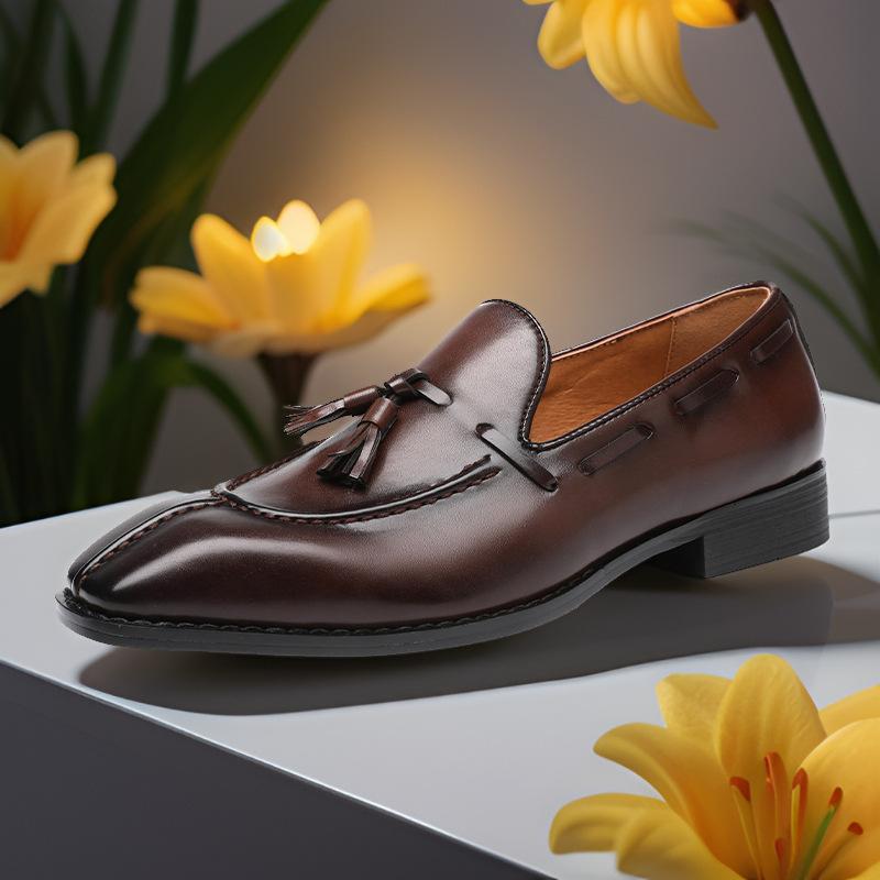 British Loafer Doudou Shoes Business Casual Breathable Leather Shoes Men's Young Tassel Small Leather Shoes Factory