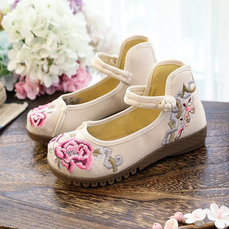 Flat Shoes, Beef Tendon Sole Loose Fat Feet Large Size Women's Shoes, Middle-aged and Elderly Mother Shoes Embroidered Cloth Shoes Single Shoes