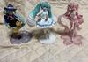 [USED] Hatsune Miku Figures - 8-piece set