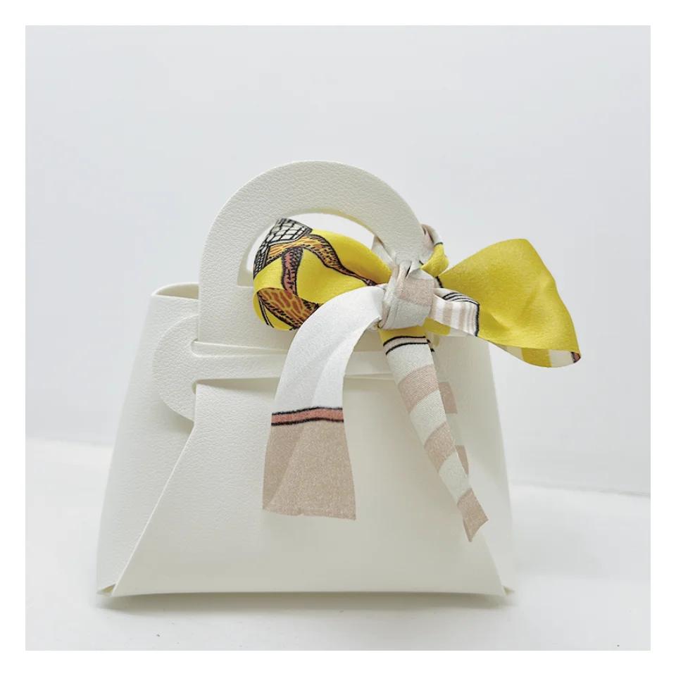 Distribute Leather Pink Gift Bags Wedding Favour Bag for Guest Mini Handbag with Ribbon Candy Packaging Box Party Decor