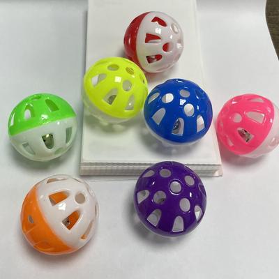 Self-Play Katzenglockenballspielzeug zur Linderung von Langeweile