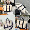 Urban Style Small Canvas Handbag With Zipper Closure For Commuting And Leisure
