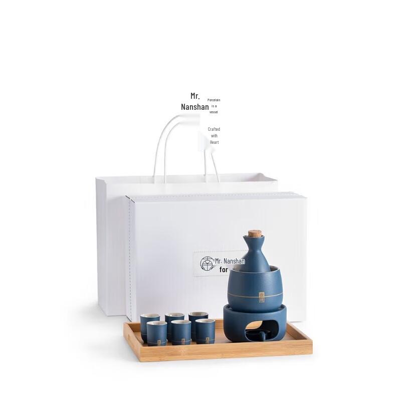 

Наньшань г-н. Набор для подогрева саке из индиго-керамики с 6 чашками и бамбуковым подносом