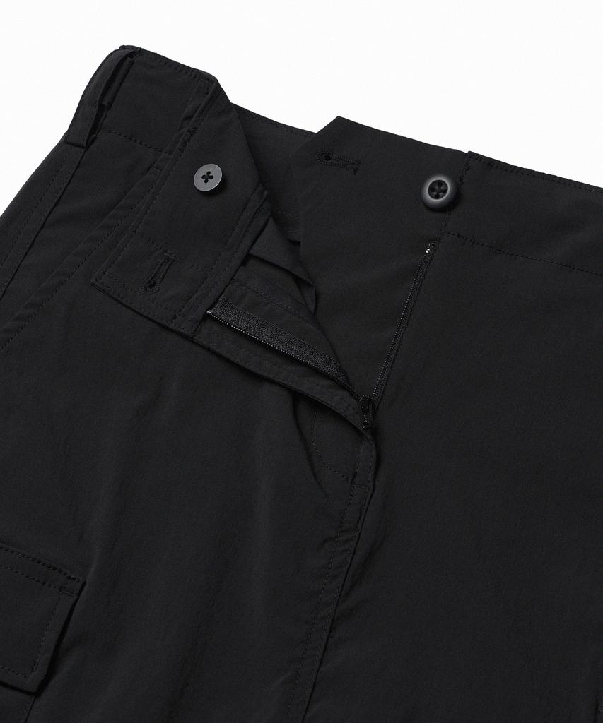 Musinsa Standard Woman Women'S Cargo Maxi Skirt [Black]