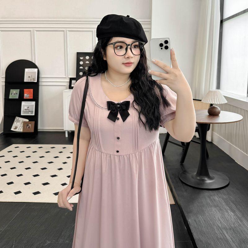 

Одежда для женщин больших размеров ограниченной серии [Корейская серия Преппи Длинное платье] Полная девушка Супер похудение Кукольный воротник Бант Летнее платье