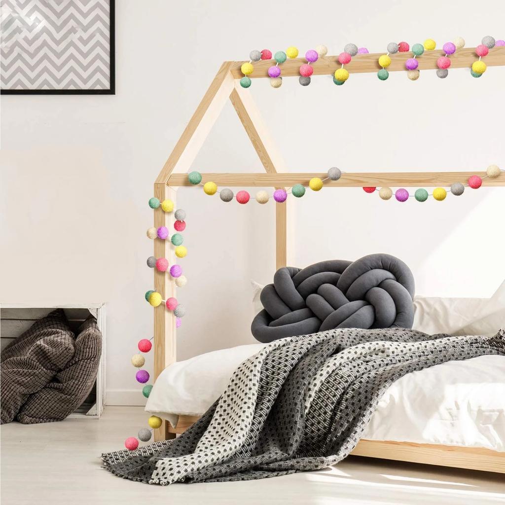 The Children's Room And The Girls' Room Are Decorated With Macaron-colored Hairball Pendants