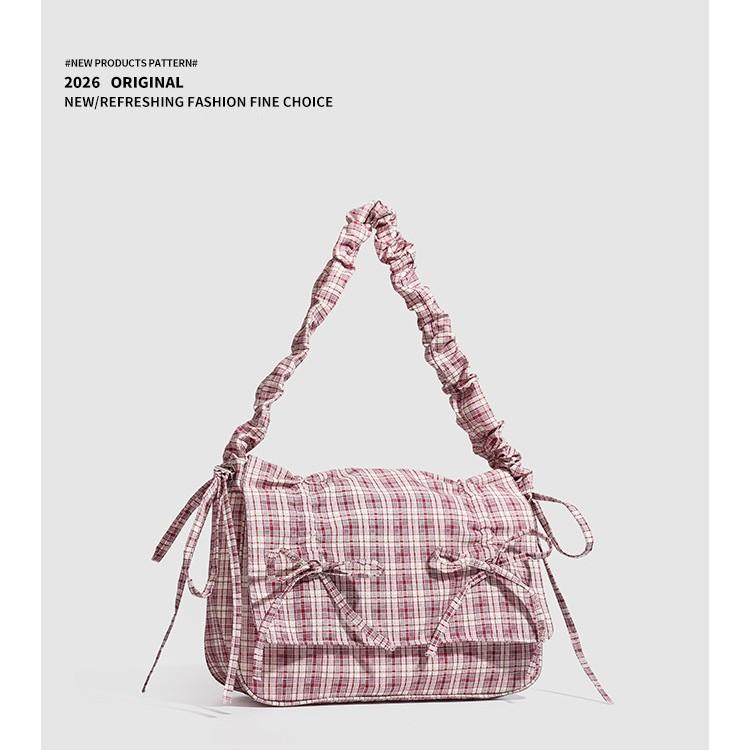 Siatkowa Torba Jednoramienna Crossbody na Dojazdy z Młodzieżowym Falbankowym Wzorem i Zapięciem na Kokardę