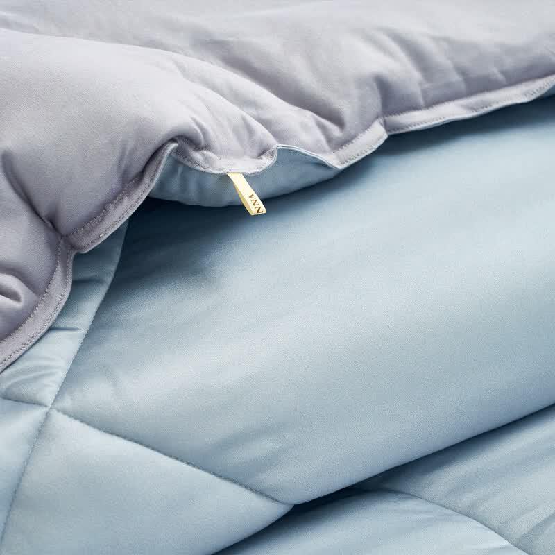 FUANNA All-Season Smart Warmth Quilt