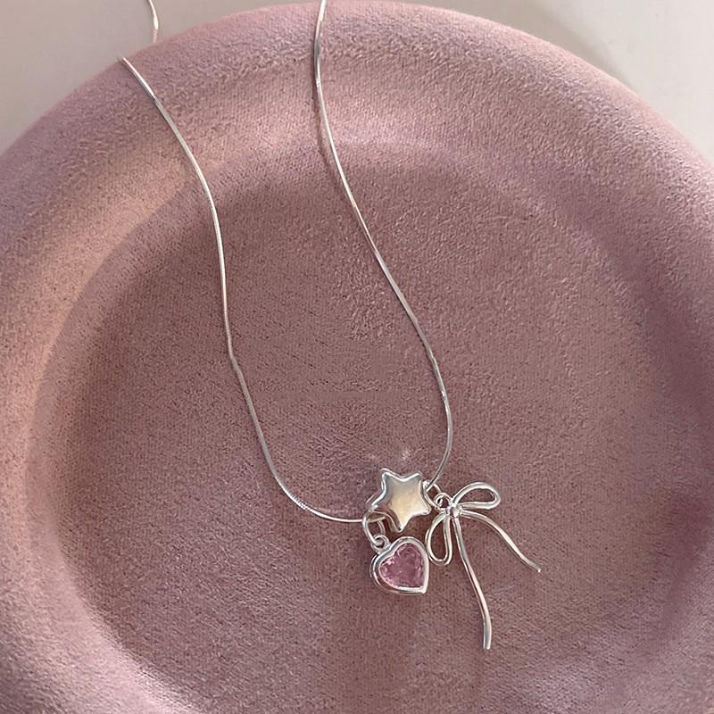 Elegant Heart Bow Pearl Necklace for Women - Non-fading, High-End, Versatile, New Style