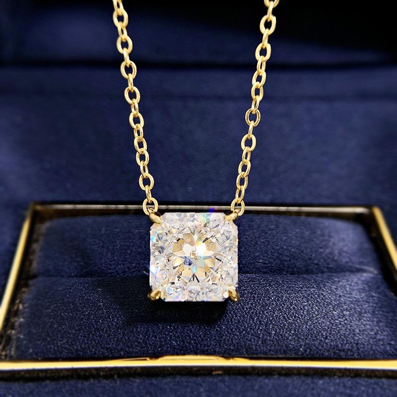 

Lulu Tong Роскошное колье на ключицу с квадратным бриллиантом огранки «радиант» 4 карата для женщин (2022) 925 Silver