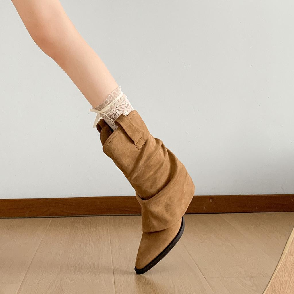Queen Fan Vintage Maillard Style Coarse Heel Short Boots Women's 2025 New Summer with Skirt Pointed Pile Boots