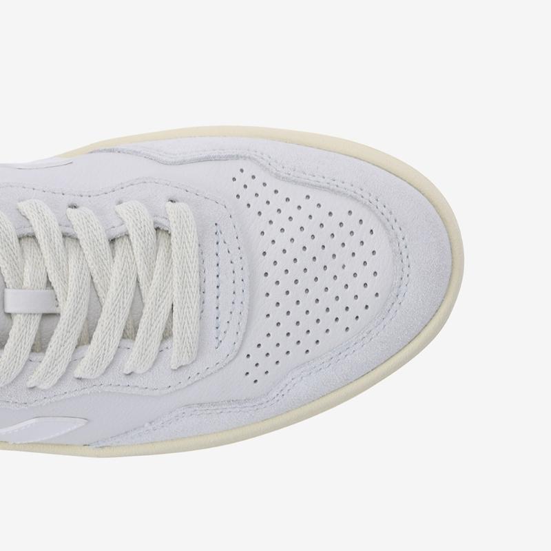 Veja Unisex Leather Sneakers V 90 sVju241Vd20 379