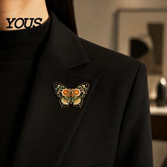 Decorative Metal Lapel Pin Chinese Style Paper Kite Brooch, Enamel Butterfly Goldfish Swallow Vintage Women Jewelry Badge, for Clothing Scarves