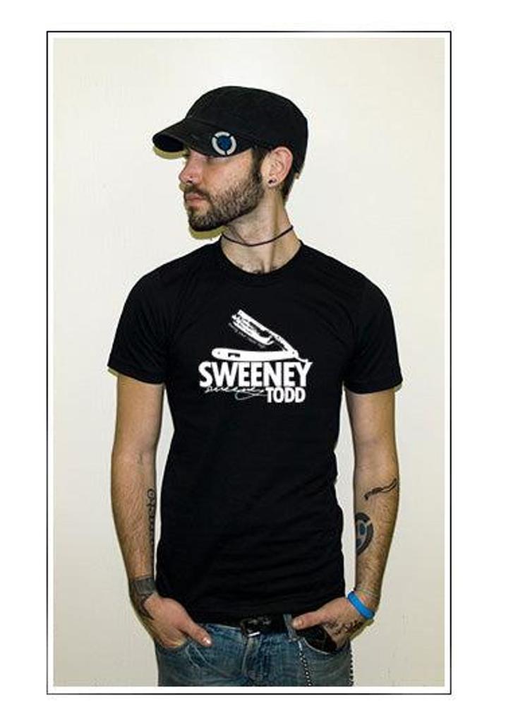 Sweeney Todd Retro Vintage T-Shirt – Classic Horror & Theatre Fan Tee