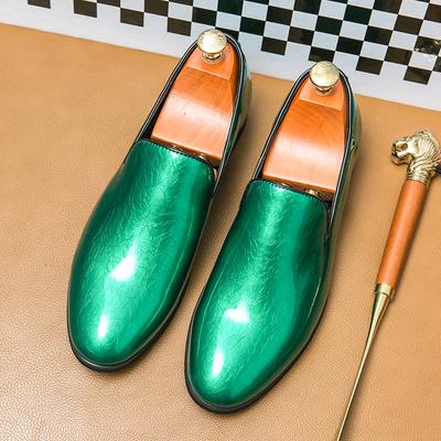 Mocassins pour hommes les plus vendus Europe Amérique Vert Chaussures de ville de luxe Chaussures décontractées en cuir pour hommes Chaussures en cuir doré brillant