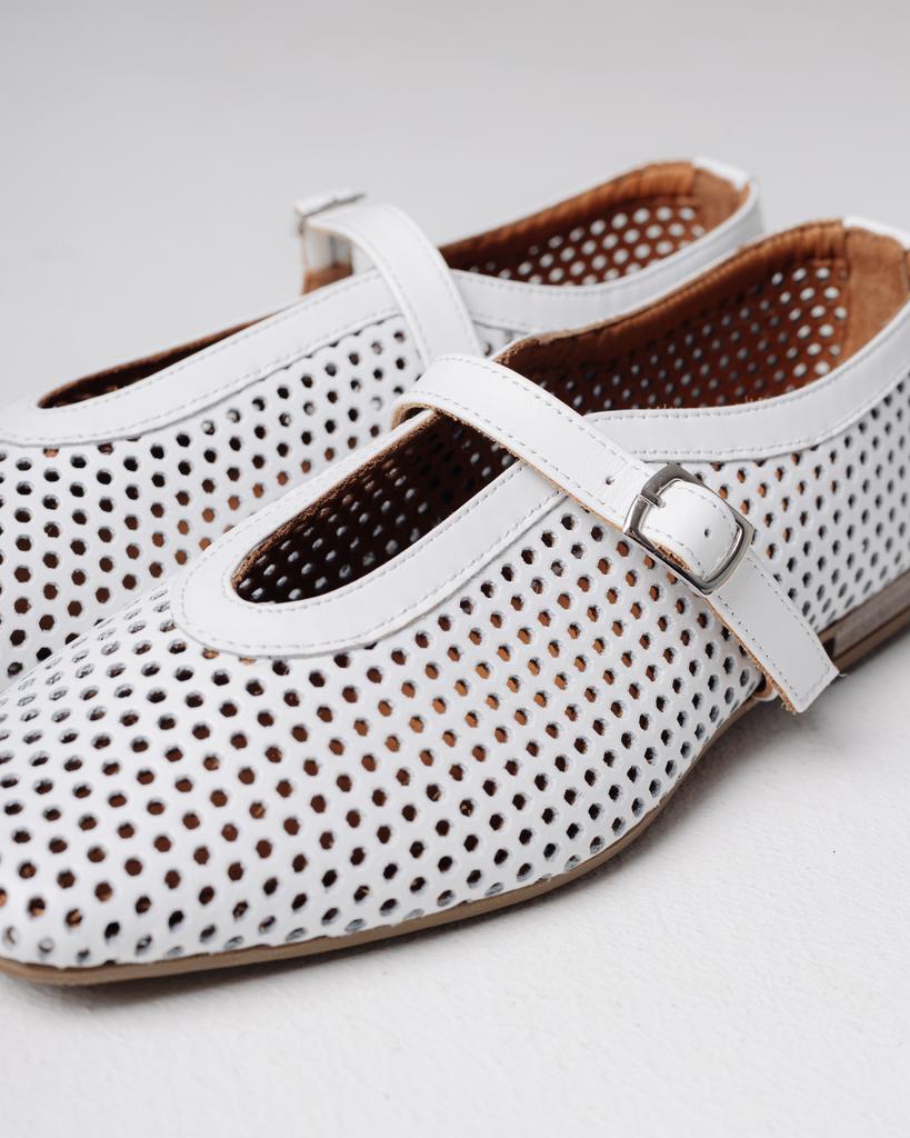 Балетки перфорированные Krula 64003 36 белые кожа