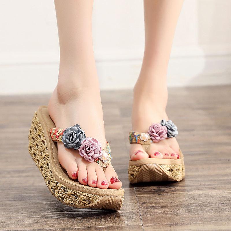 7cm high heel women's wedge-shaped anti slip outdoor slippers Summer beach shoes Feet clip flower anti slip slippers