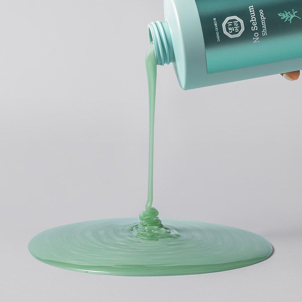 DAENG GI MEO RI Mastná a Vlhká Pokožka Hlavy Čištění Zápach Mládež Bez Sebum Šampon 500ml 1+1