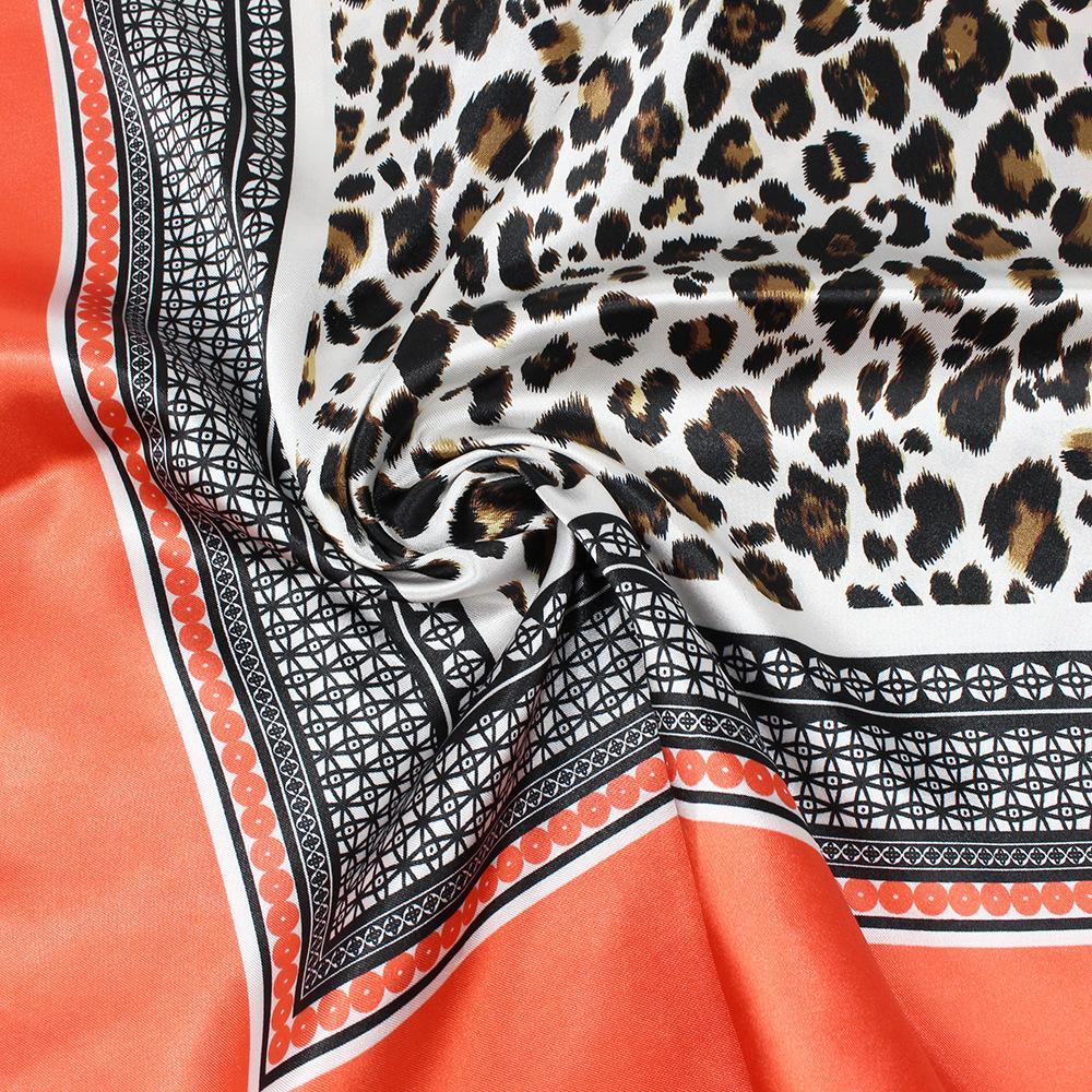 Høykvalitets luksuriøst silkeskjerf pannebånd Skjerf Halsskjerf For kvinner Kjede Silkeskjerf Dekorativt sjal for kvinner