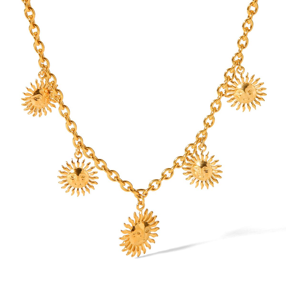 

Stainless Steel Sunflower Pendant Necklace for Women, Ins Style Titanium Steel Fashionable Niche O-Chain Jewelry