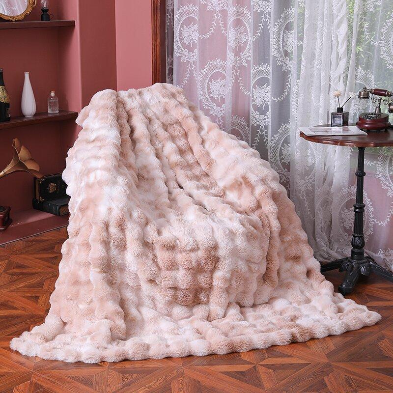 Thick and Warm Modern Blanket Autumn and Winter Bubble Velvet Rabbit Fur Blanket Plush Sofa Towel Pillow Cover Soft and Comfortable Bed Sheet