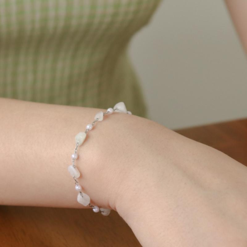 Rita Monica White Pebble Bracelet