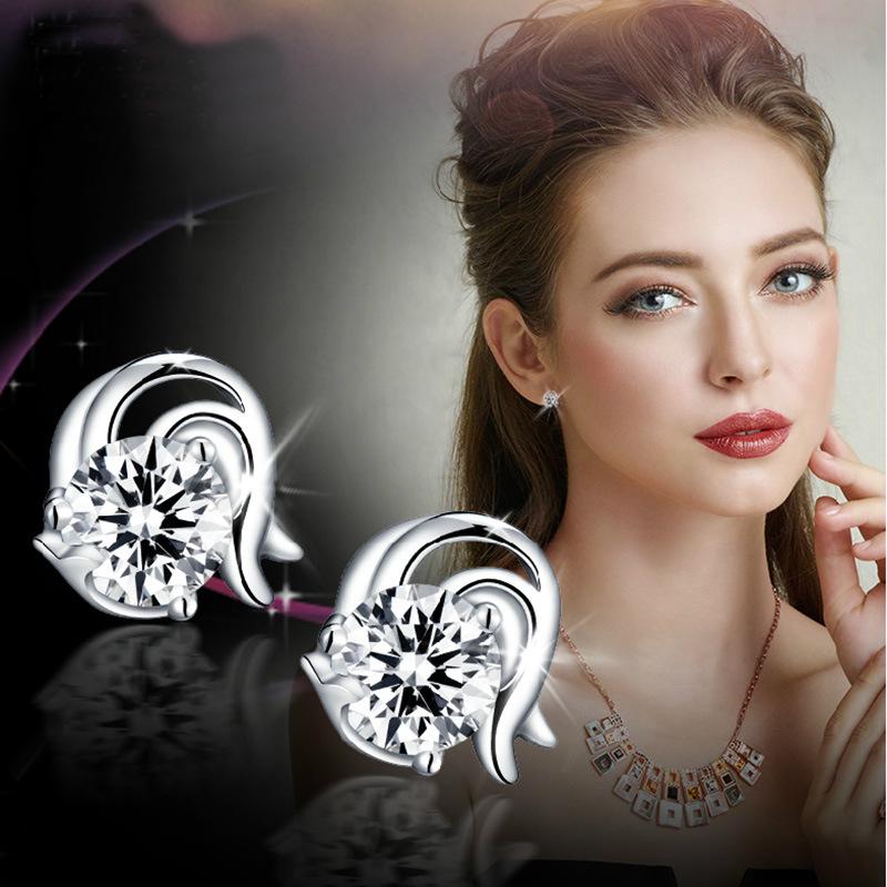 Wei Hua Retro Zodiac Silver-Plated Zircon Stud Earrings for Women