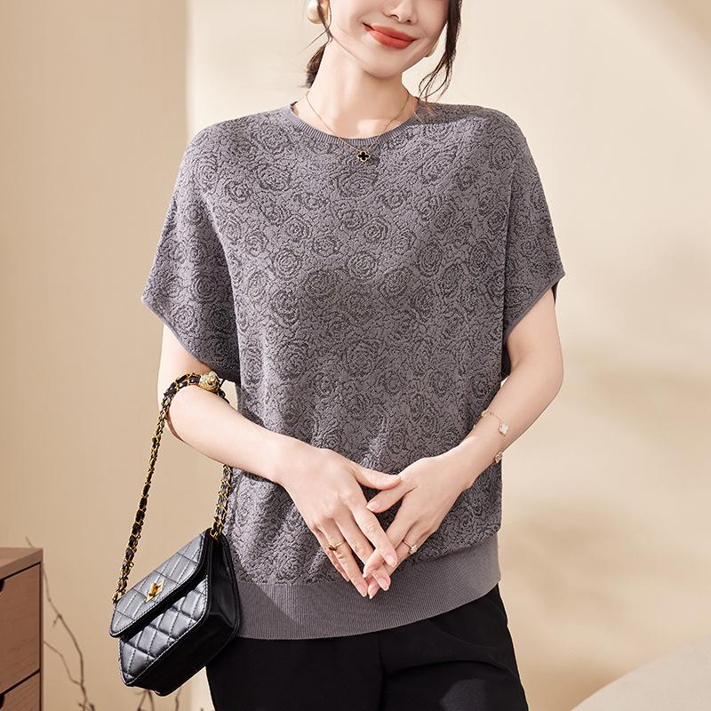 Women s Summer Ice Silk Short-Sleeve Knit Top for Middle-Aged & Elderly Mothers 120