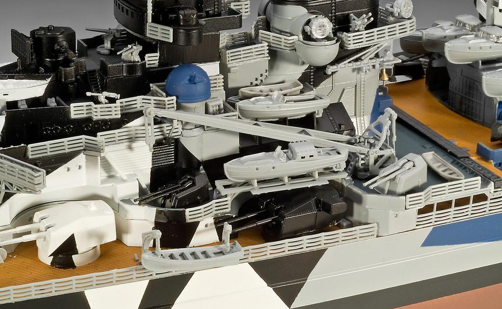 German Revell 1/350 German Battleship Tirpitz Plastic Model