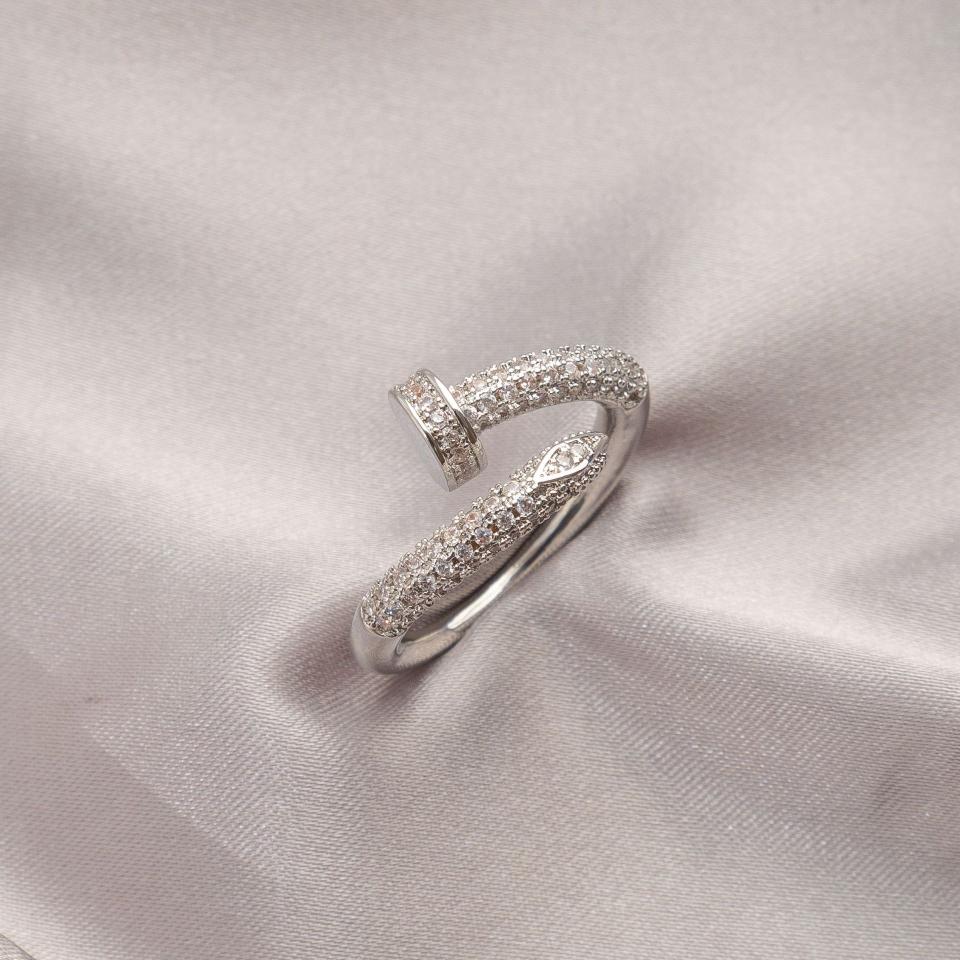 14K Real Gold Plating AAA+ Zircon Simple Snake Shaped Nail Open Ring Elegant Women Daily Workday Ring Party Jewelry