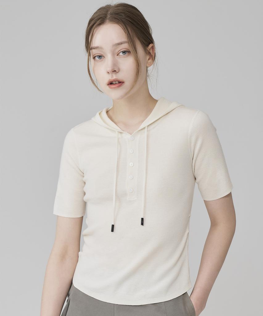 HYEYEONG KIM Wool Hooded Knitted Short Sleeve Top - Ivory