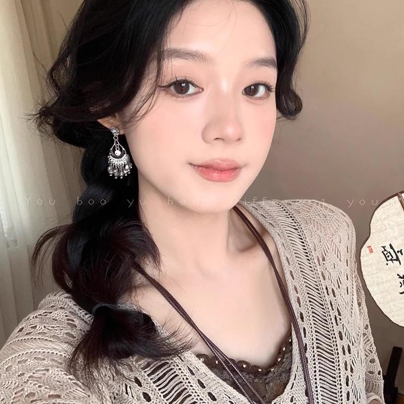 Etniske Retro Dråpeformede Øredobber for Kvinner, Allsidig Temperament, Metalliske Blomsterøredobber, Øredobber