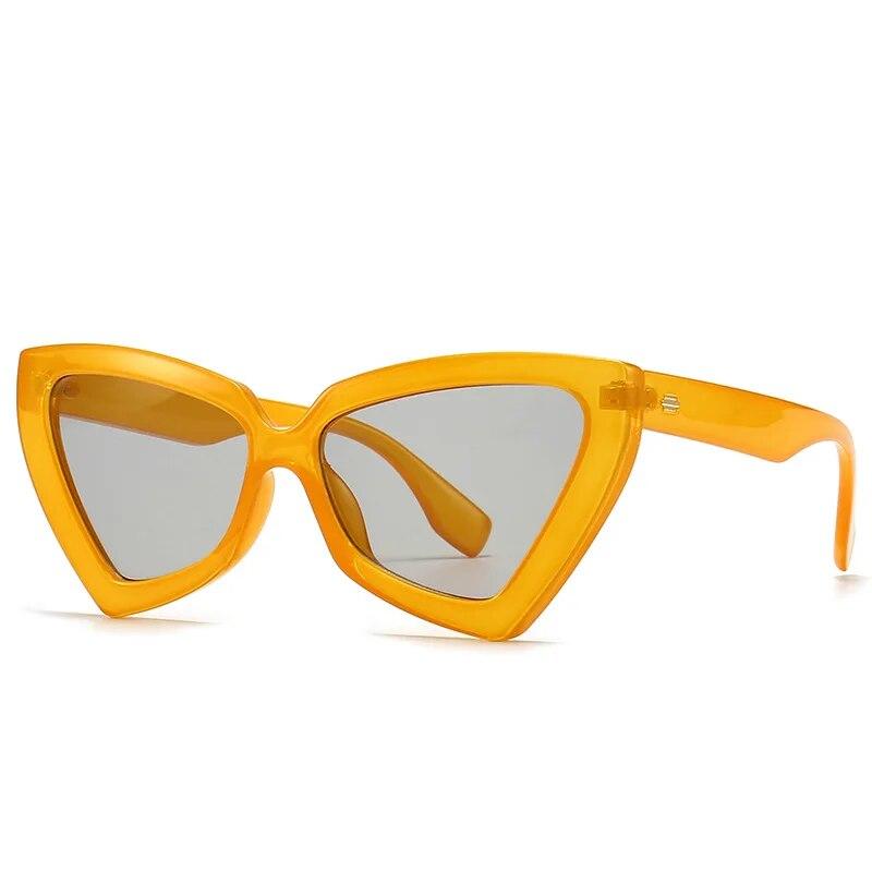 Unisex INS Cat Eye Sunglass Trendy Female Luxury Design UV Eyewear Popular Men Travelling Oversized Sun Shades Goggles