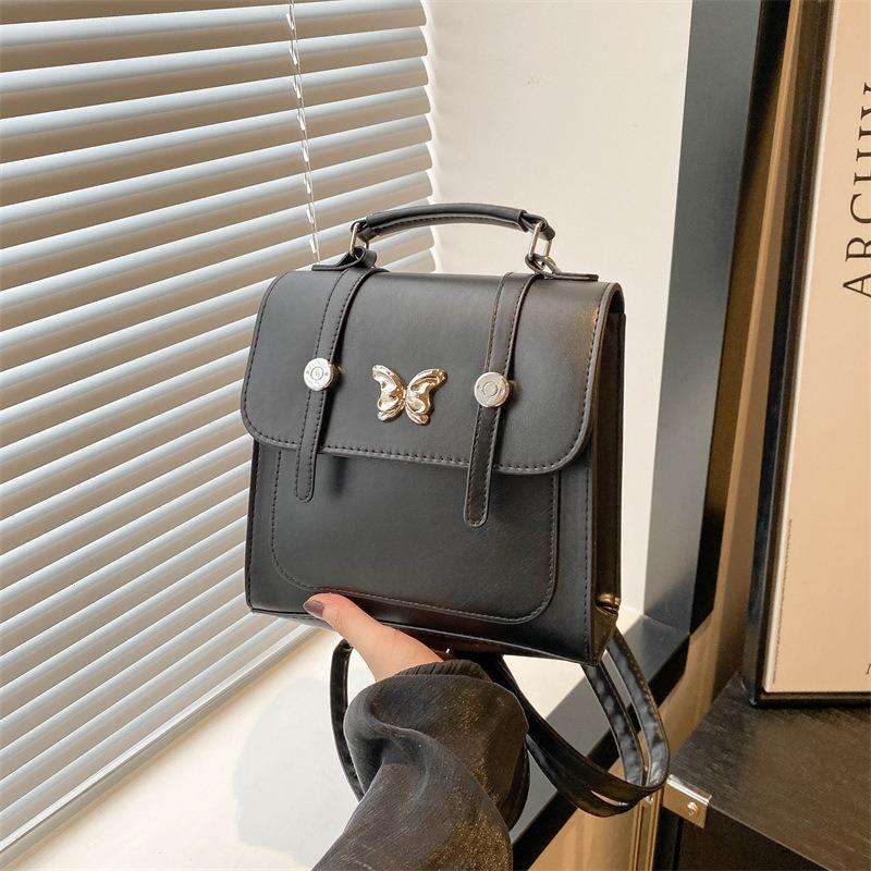 Beautiful fashion student backpack casual summer niche backpack women's new personalized portable travel bag