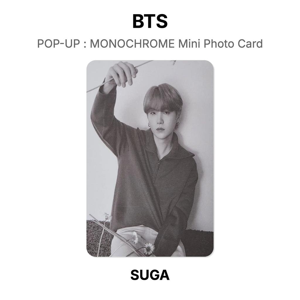 BTS SURGIR : TARJETA FOTOGRÁFICA MINI MONOCROMÁTICA Fotocarte Oficial