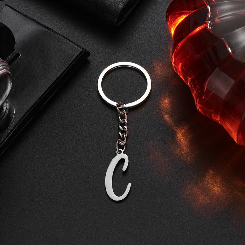 Fashion DIY A-Z Initials Metal Keychains Holder Pendent Key Chain Women Car Key Ring Simple Letter Name Keyrings Party Gift