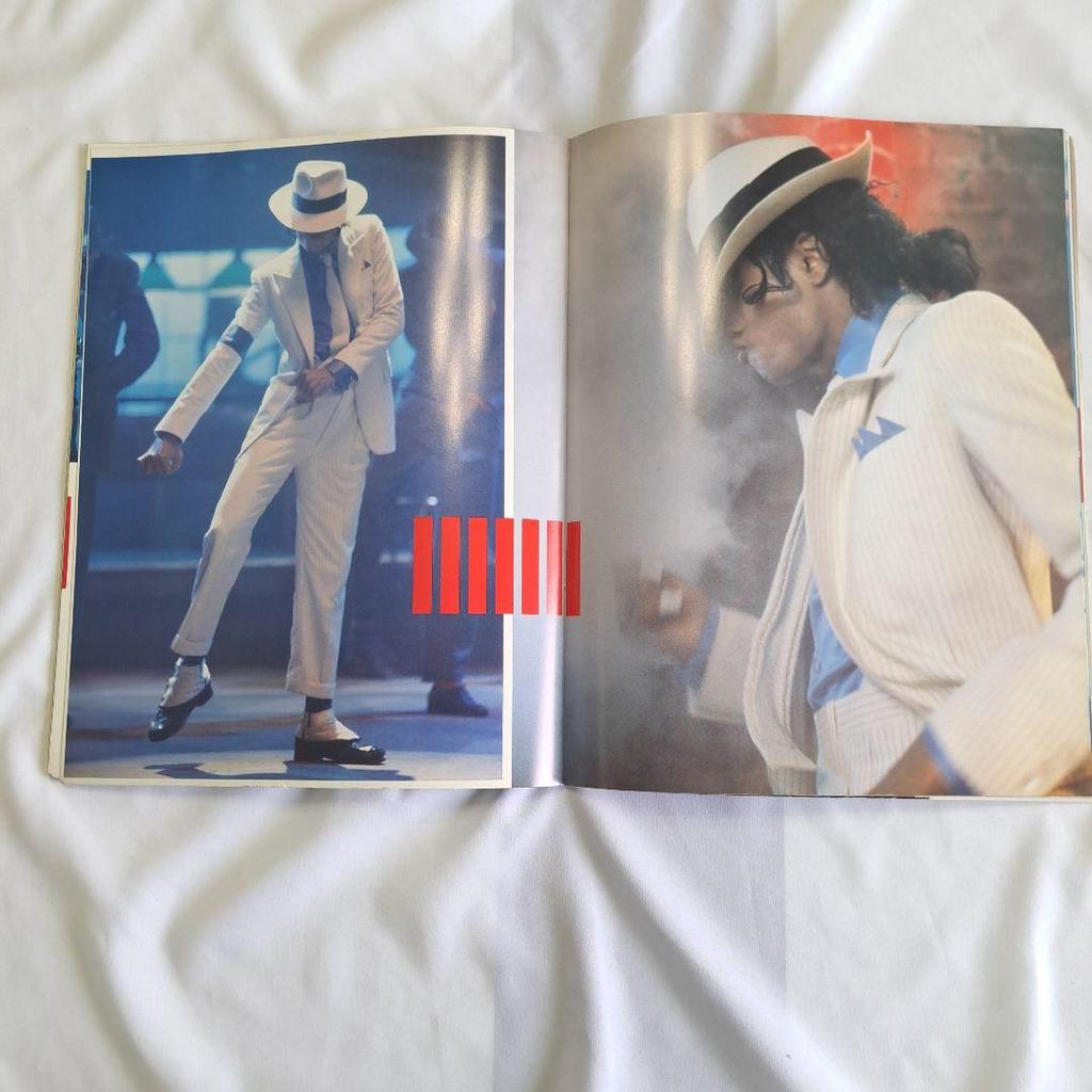 [USED] Price discount T-shirt LL bonus Michael Jackson pamphlet 2-volume set 1987 Hist