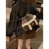 Autumn and Winter Fashion Women's Small Backpack 2025 New Fashion Retro Plush Backpack Casual Bucket Bag
