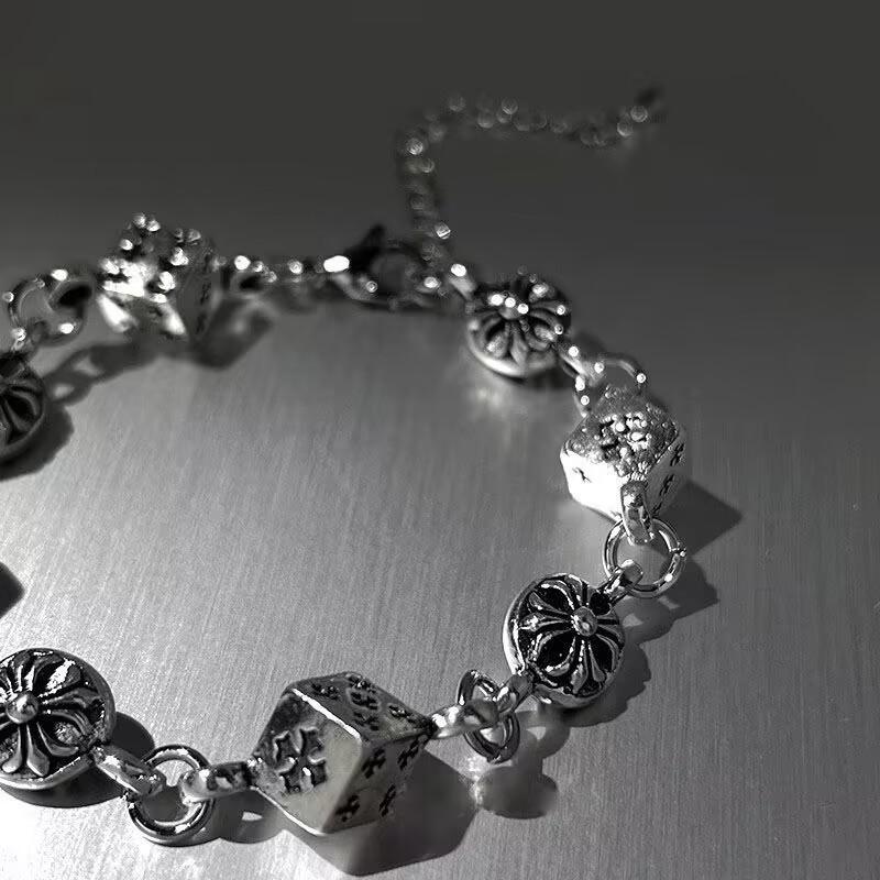 Vintage Distressed Dice Bracelet, Light Luxury, Niche & Exquisite Couple Bracelet, Unique Punk Hip-Hop Jewelry