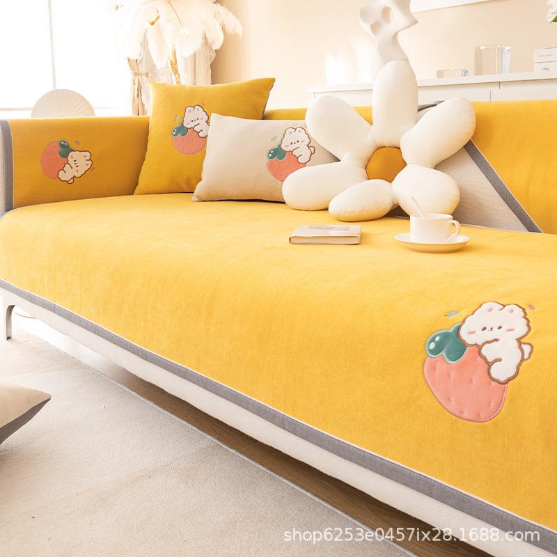 Chenille Heavy Weight Sofa Cushion Four Seasons Universal Strawberry Rabbit Cushion Non-Slip Leather Sofa Cover Backrest Towel Cover Cloth