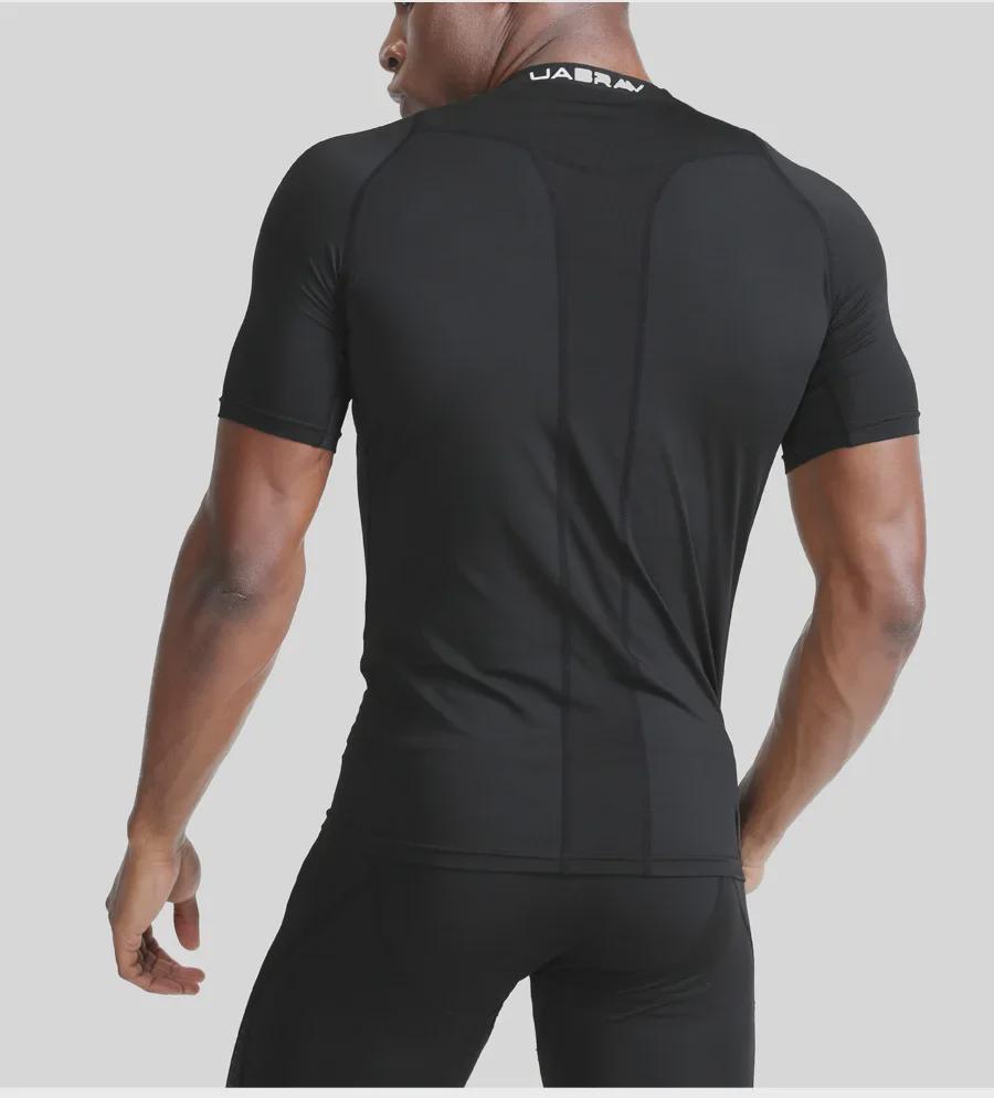 Pánské rychleschnoucí letní sportovní tričko - s krátkým rukávem, přiléhavého střihu