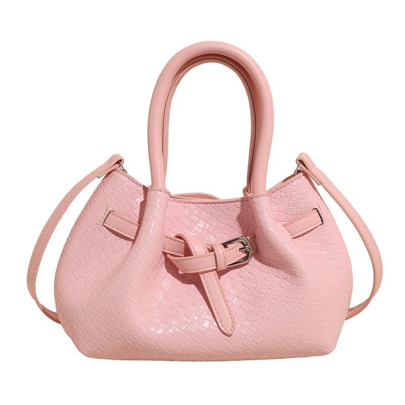 

Niche portable woven bag women s new trendy spring fashion versatile high-grade texture vegetable basket messenger bag розовый