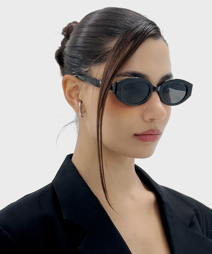 MAISON MASTER Roze Sunglasses Black
