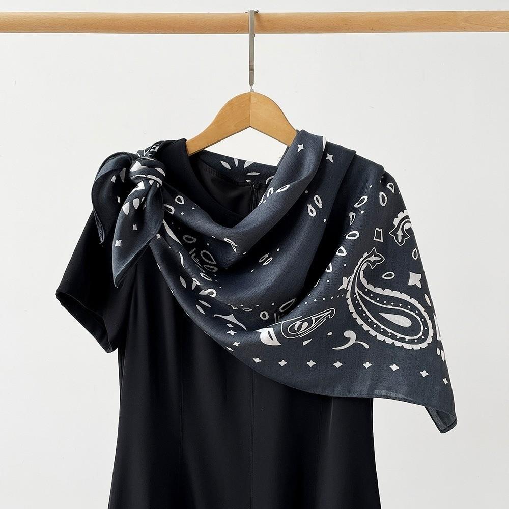 Thin Square Scarf Breathable Square Handkerchief Fashion Small Scarves Summer