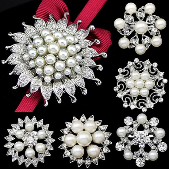 Faux Pearl Flower Brooch Collar Pin Rhinestone Crystal Bridal Jewelry Present