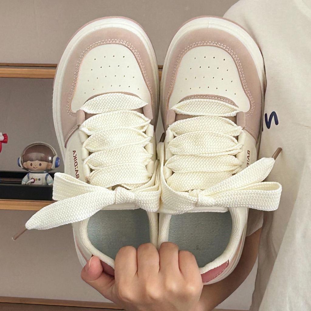 Student cute little white shoes women's 2024 spring explosion breathable versatile thick-soled heightening big head shoes soft-soled sports shoes